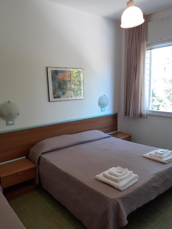 Hotel Solaria Marina Romea Extérieur photo